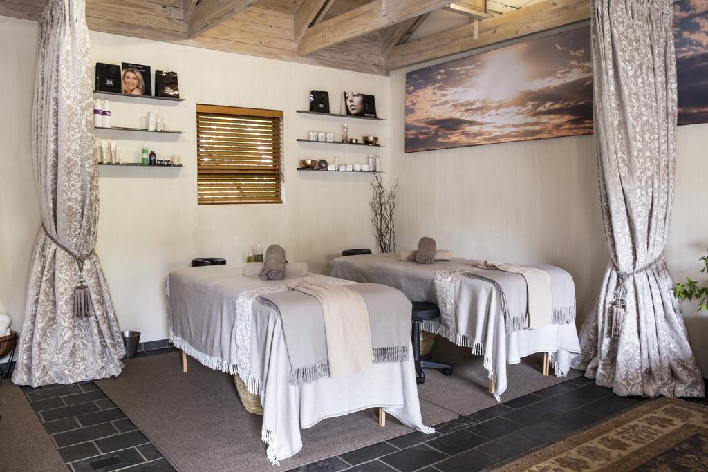 קמפטון פארק African Rock Hotel & Spa, A "Boutique Lifestyle Resort" מראה חיצוני תמונה
