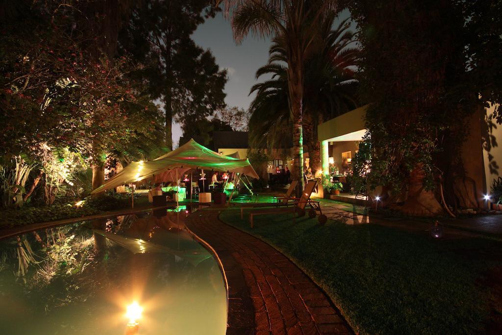 קמפטון פארק African Rock Hotel & Spa, A "Boutique Lifestyle Resort" מראה חיצוני תמונה